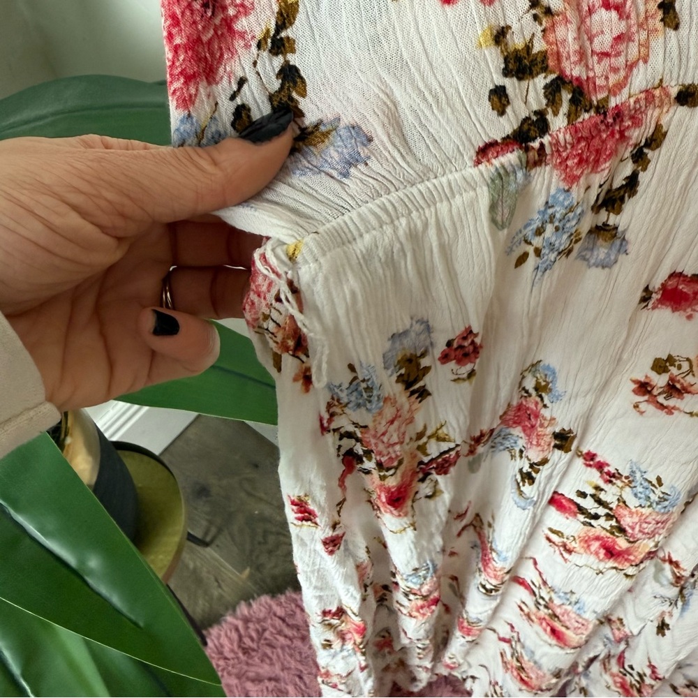 Flower Cream Maxi Dress - Picture 9 of 12